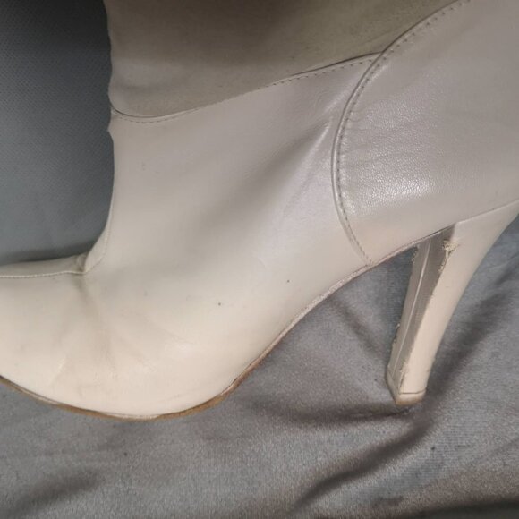 Y2K Vintage White Over-the-knee suede leather Sherpa Boots  - TheStyleMinr.com - Picture 3 of 7